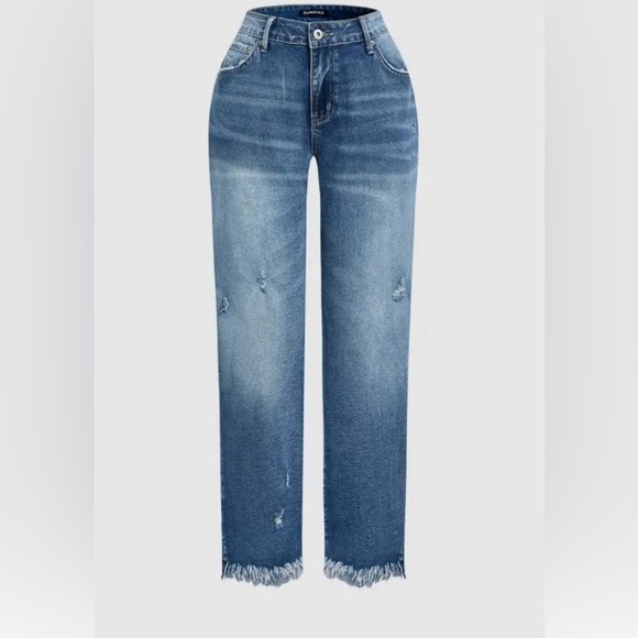 Flamingals Wash Raw Hem Mid Rise Crop Jeans NWT - Picture 3 of 8